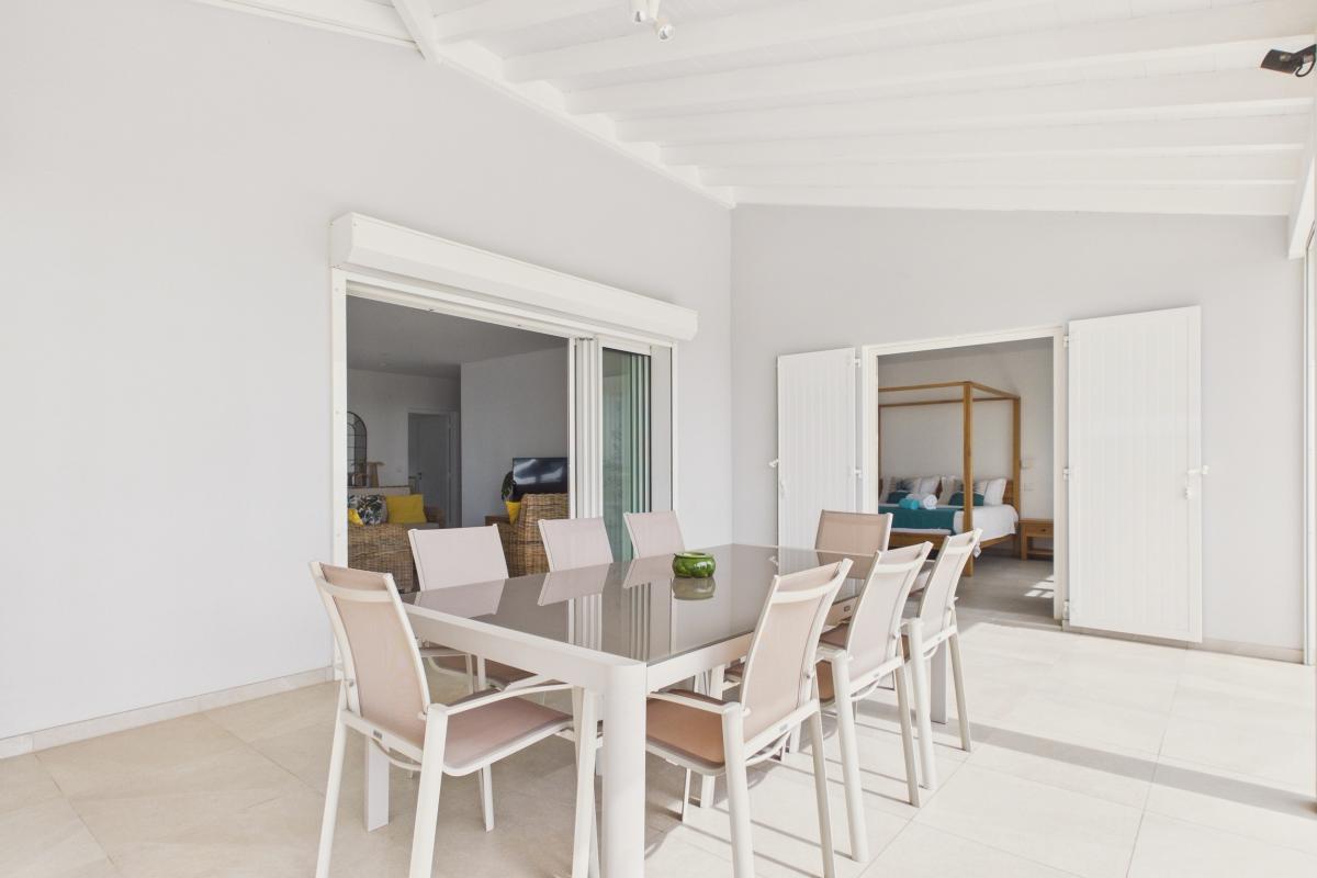 Location Villa 3 chambres 6 personnes  - coin repas